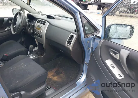 2006 Suzuki Aerio Premium from USA, damaged, VIN JS2RA62SX65303522